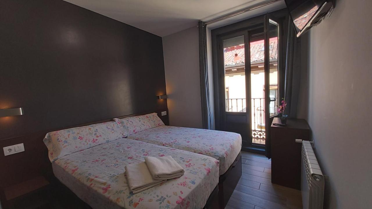 Hostal Corazón de Madrid Exterior foto